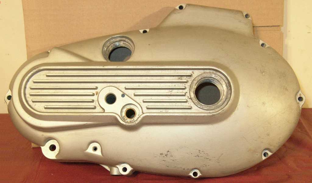Sportster_Engine_Primary_Primary-cover_25433-83_Primary-cover_1983
