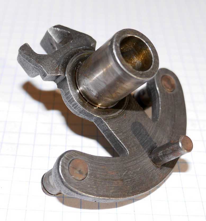 Sportster_34503-52_Shifter-carrier-pin_1952-1971_3-4.jpg