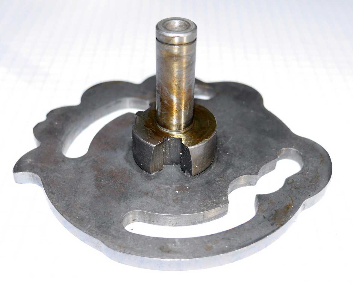 Sportster_34012-52C_Shifter-plate_1972-1976_ft-3-4.jpg