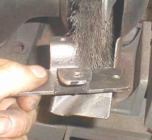 Sportster_voltage_regulator_mount_customization_23