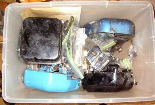 Sportster_garage_oil-tank-pump-tub-23