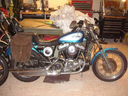 Sportster_garage_head-tail-light-tub-07