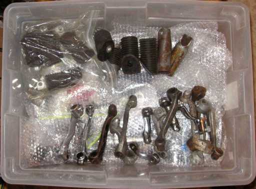 Sportster_garage_peg-kickstand-tub-18
