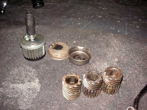 Sportster_garage_brake-tub-14