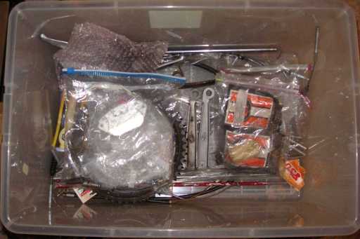 Sportster_garage_brake-tub-19