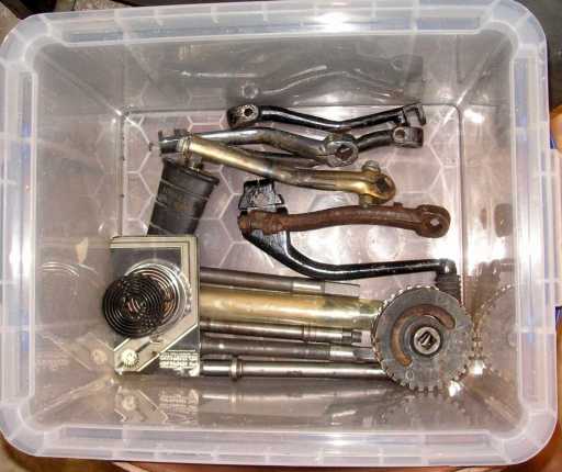 Sportster_garage_kickstarter-sprocket-tub-04