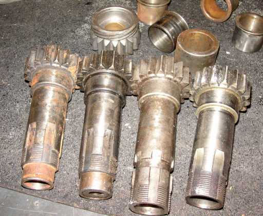 Sportster_garage_transmission-tub-08
