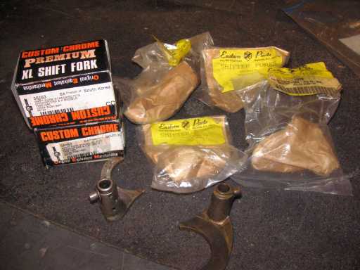 Sportster_garage_transmission-tub-12