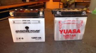 Sportster-battery-replacement_11