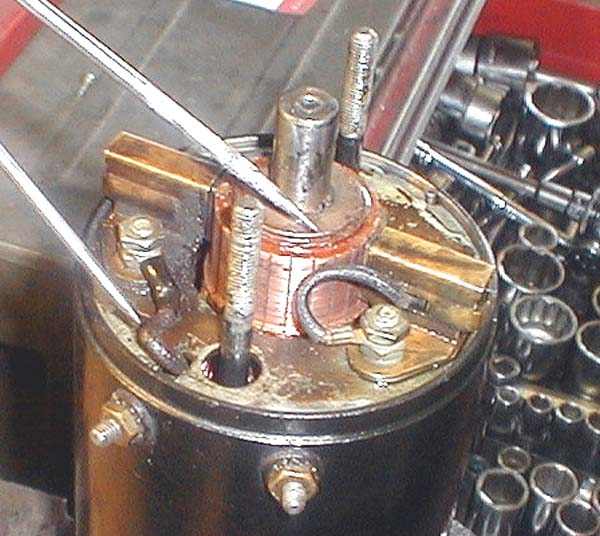 1962_Sportster_12-Volt_generator_oil_leak_19