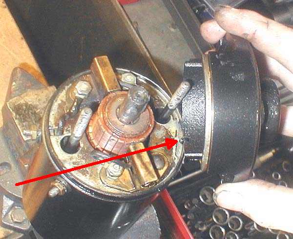 1962_Sportster_12-Volt_generator_oil_leak_20