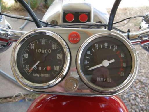1970-Sportster_gauge