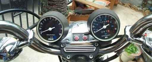 1982_Sportster_XLHA_gauge.jpg