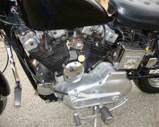 1974_Sportster_XLCH_eng_lf.jpg