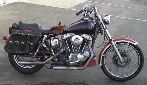 1977_Sportster_XLCH_5-gal_rt.JPG